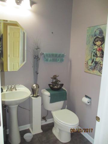 452 Willow Rd, Lakemoor, IL 60051 photo 23