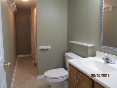 452 Willow Rd, Lakemoor, IL 60051 photo 22