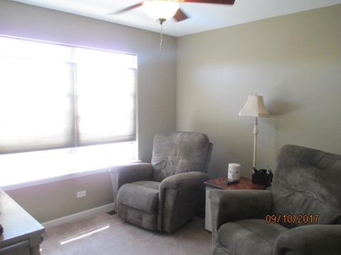 452 Willow Rd, Lakemoor, IL 60051 photo 17