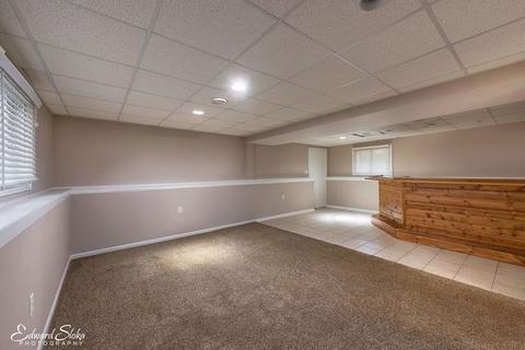4805 Willow Ln, Mchenry, IL 60050 photo 8