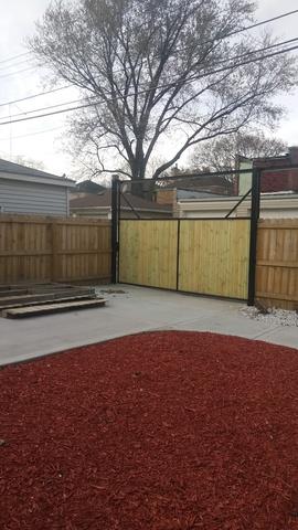 910 N Pine Ave, Chicago, IL 60651 photo 27