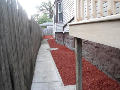 910 N Pine Ave, Chicago, IL 60651 photo 2