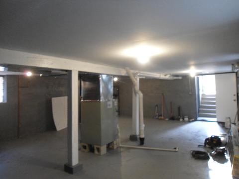 910 N Pine Ave, Chicago, IL 60651 photo 21