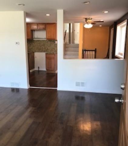 911 E 92nd Pl, Chicago, IL 60619 photo 2