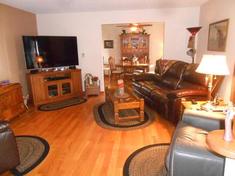 2810 Benson Rd, Morris, IL 60450 photo 5