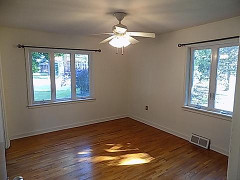 309 Hillside Ave, Ottawa, IL 61350 photo 12