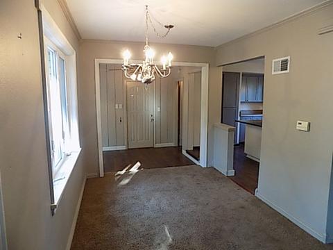 309 Hillside Ave, Ottawa, IL 61350 photo 8