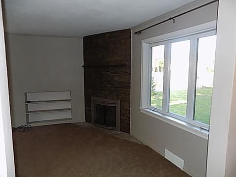 309 Hillside Ave, Ottawa, IL 61350 photo 4