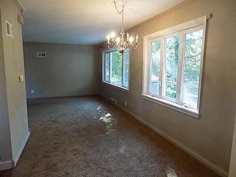 309 Hillside Ave, Ottawa, IL 61350 photo 7