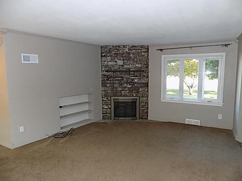309 Hillside Ave, Ottawa, IL 61350 photo 6