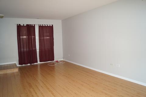 443 Pacific Ct, Wheeling, IL 60090 photo 4