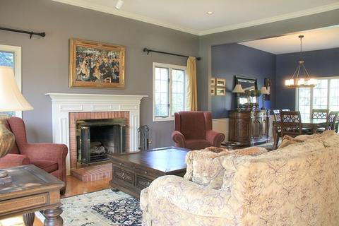 141 Brighton Dr, Wheaton, IL 60189 photo 5