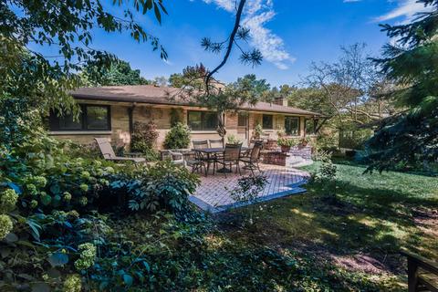 831 Edgewater Dr, Naperville, IL 60540 photo 25