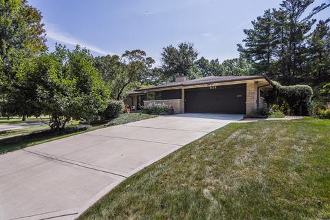 831 Edgewater Dr, Naperville, IL 60540 photo 6