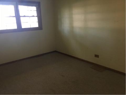 1908 Addleman St, Joliet, IL 60431 photo 4