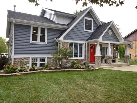250 E Cayuga Ave, Elmhurst, IL 60126 photo 2
