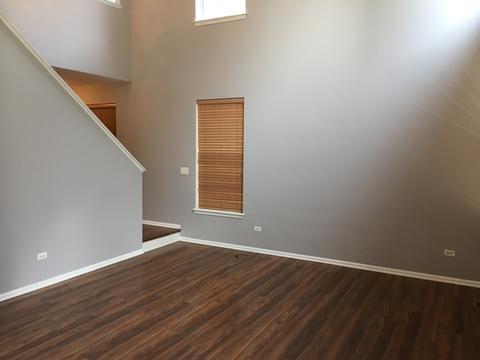 1490 Keystone Ct, Elgin, IL 60120 photo 3