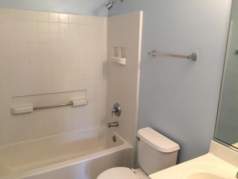 1490 Keystone Ct, Elgin, IL 60120 photo 6