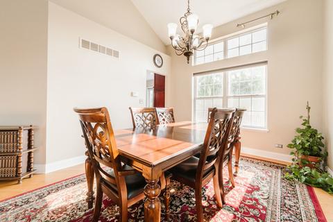 1331 Geneva Ln, Bartlett, IL 60103 photo 7