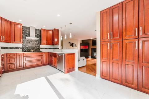 1331 Geneva Ln, Bartlett, IL 60103 photo 12