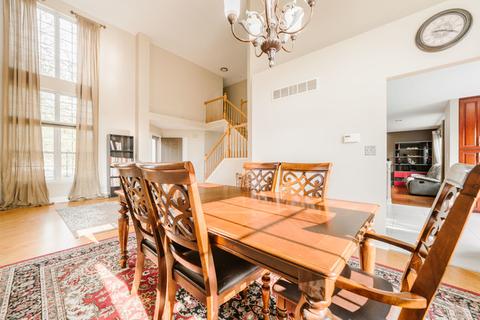 1331 Geneva Ln, Bartlett, IL 60103 photo 8