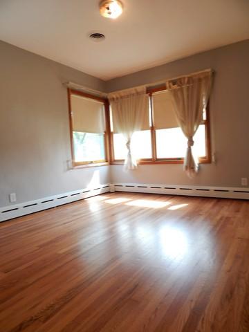 828 E 11th St, Lockport, IL 60441 photo 7