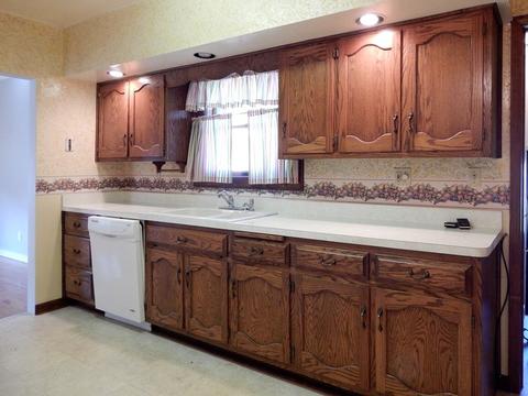 828 E 11th St, Lockport, IL 60441 photo 6