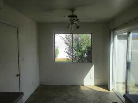 1306 Sebring Cir, Elgin, IL 60120 photo 12