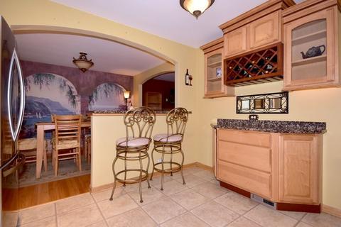2820 Cherry St, Park Ridge, IL 60068 photo 10