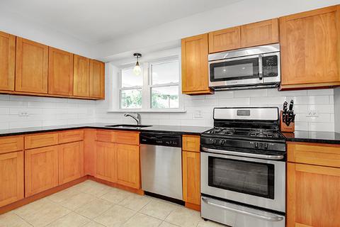 202 N Beverly St, Wheaton, IL 60187 photo 8