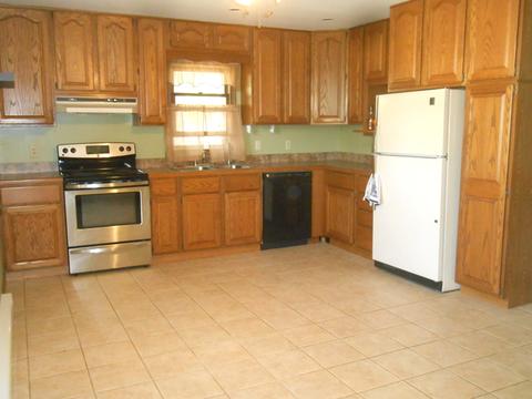 1690 E North St, Morris, IL 60450 photo 7