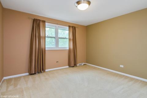 1260 Crestview Dr, Elgin, IL 60123 photo 10