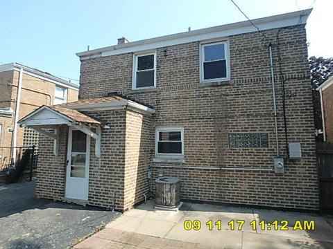 4604 Center Ave, Lyons, IL 60534 photo 2