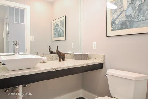 506 E 46th St, Chicago, IL 60653 photo 24