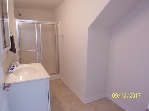 2802 Kashmiri Ave, Mchenry, IL 60050 photo 14