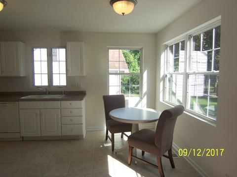 2802 Kashmiri Ave, Mchenry, IL 60050 photo 4
