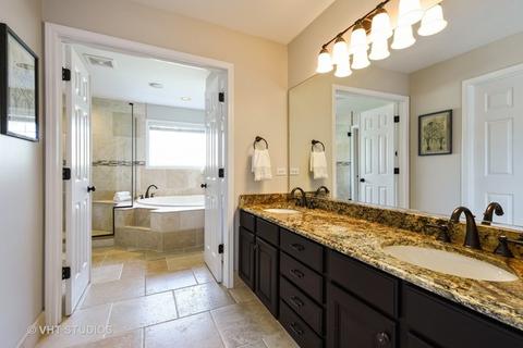 987 Fox Path, West Dundee, IL 60118 photo 13