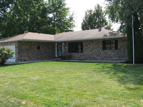 309 Prospect Ave, Dwight, IL 60420 photo 2