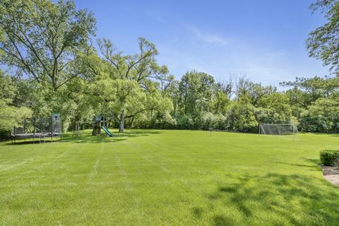 738 Timberline Dr, Glenview, IL 60025 photo 19