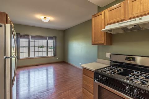 679 E Willow St, Elburn, IL 60119 photo 9
