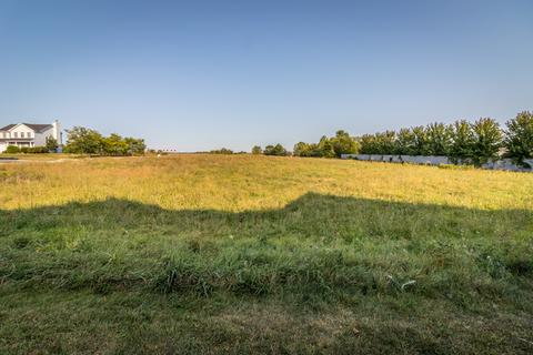 679 E Willow St, Elburn, IL 60119 photo 31