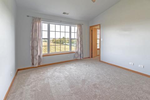 679 E Willow St, Elburn, IL 60119 photo 14