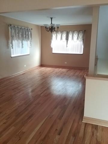 7550 Heritage Ct, Summit, IL 60501 photo 3