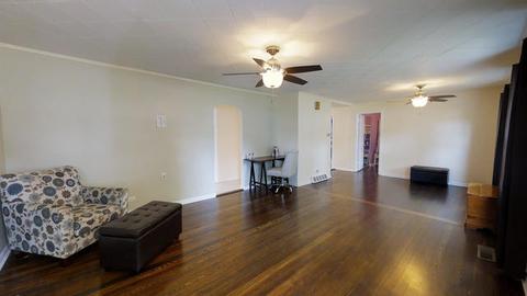 224 Highland Rd, Willowbrook, IL 60527 photo 3