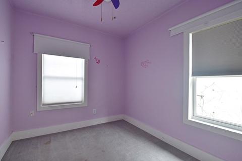 523 W Addison St, Freeport, IL 61032 photo 16