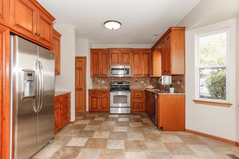 13711 S Redbud Dr, Plainfield, IL 60544 photo 3