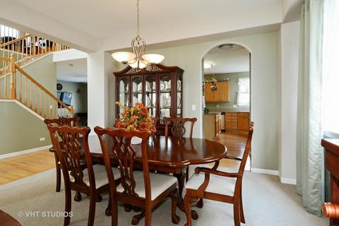 3166 Davey Ct, Aurora, IL 60503 photo 6