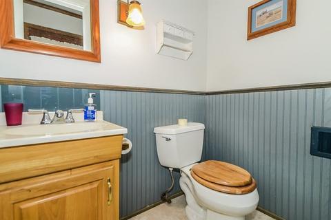 1084 Kenilworth Dr, Wheeling, IL 60090 photo 12