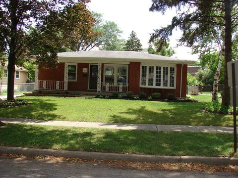 2407 Birch Ln, Rolling Meadows, IL 60008 photo 1