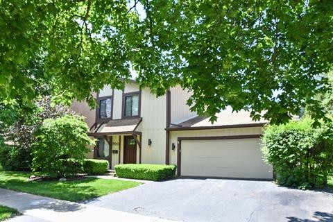 700 Acadia Ct, Roselle, IL 60172 photo 1